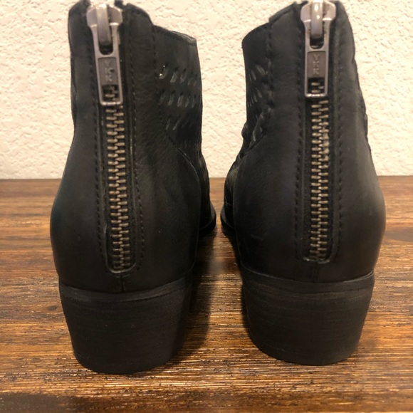 Seychelles Womens Waypoint Blk Bootie 6.5 orig $99 - Picture 3 of 6